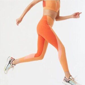 New Outdoor Voices 7/8 Leggings Size Small